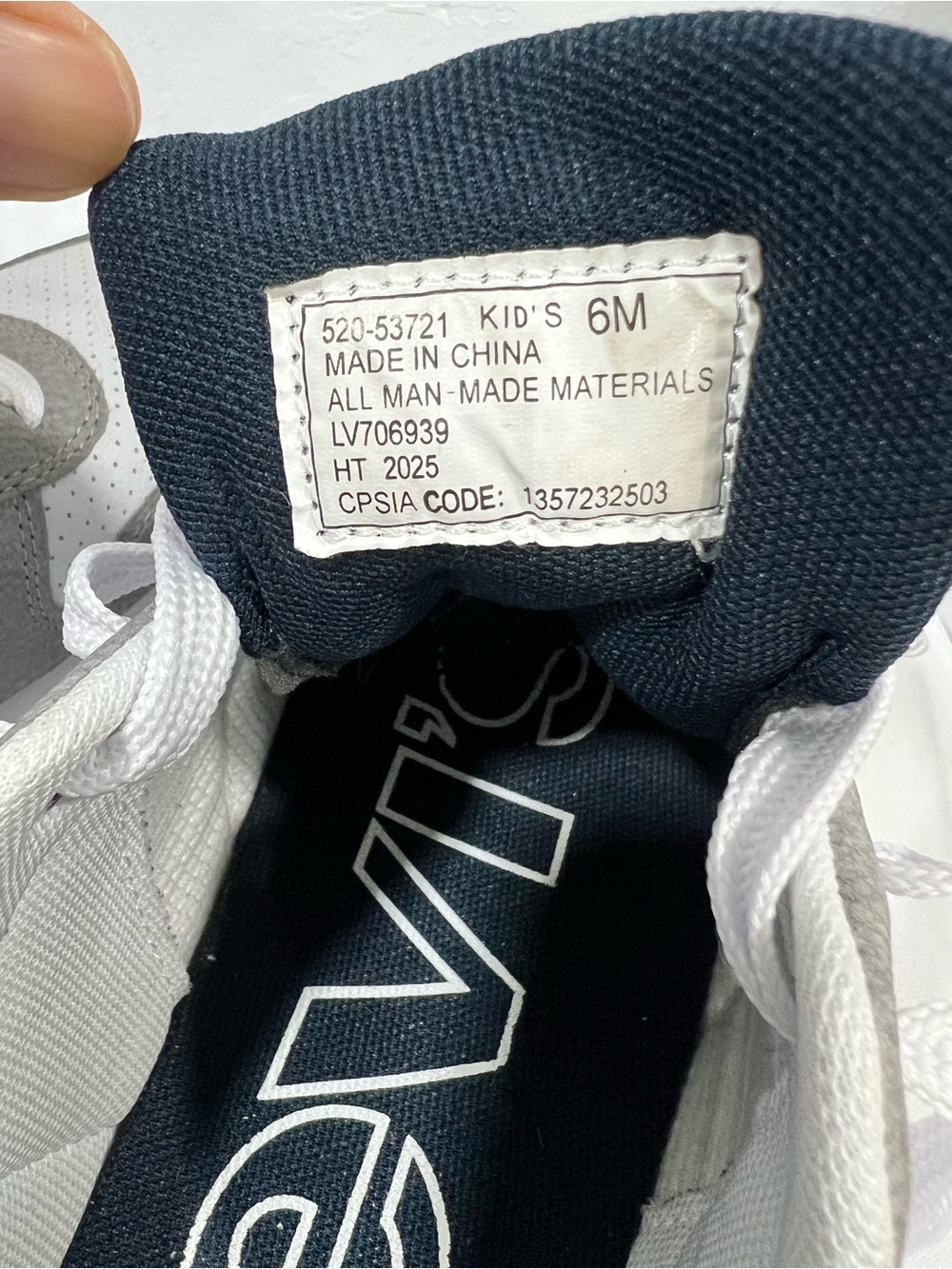 Levi's Footwear / Sneaker Drive Lo KIDS Size 6M 520-53721 - Picture 15 of 16
